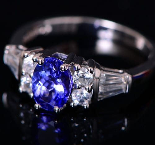 tanzanite-silver-ring